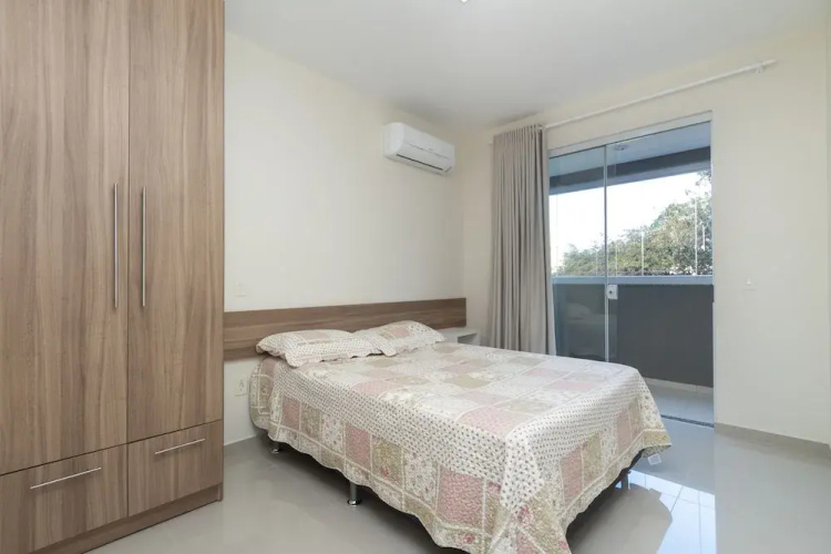 Apartamento 3 Dormitorios Em Bombas