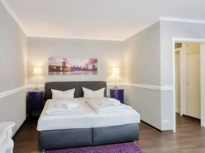 Standard Triple room