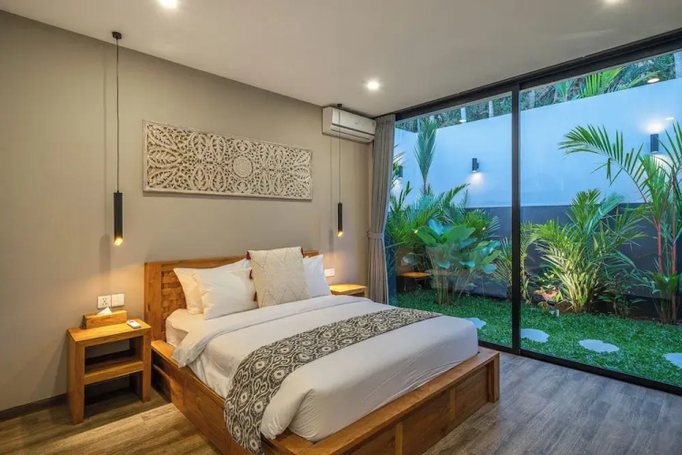 Xanadu - 5BR Ubud Designer Villa, Pool with Rice Fields Views