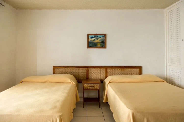 Economy Twin room with balcony