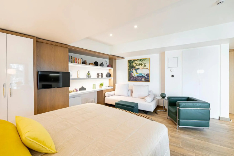 202- HiEndAccomodation-TopLocation