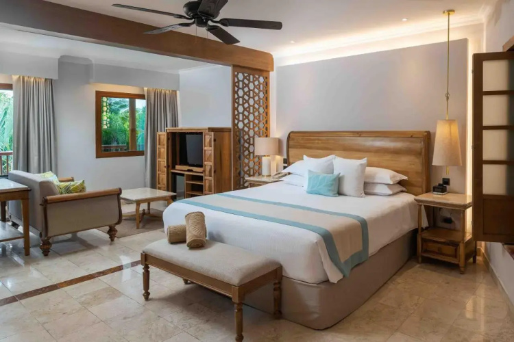 Valentin Imperial Riviera Maya – All Inclusive – Adults Only