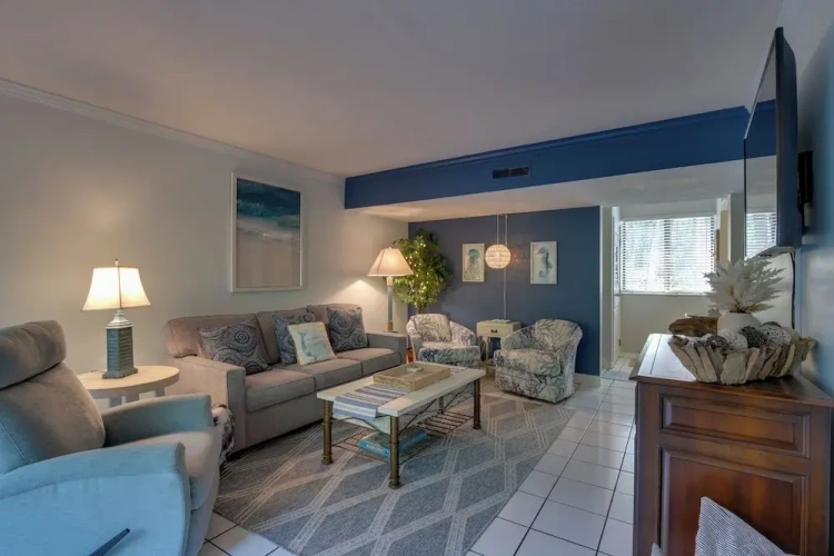 2 Bedrooms Apartment with balcony