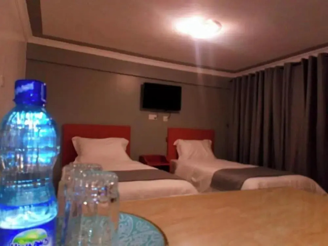 Camsupreme Studios Meru