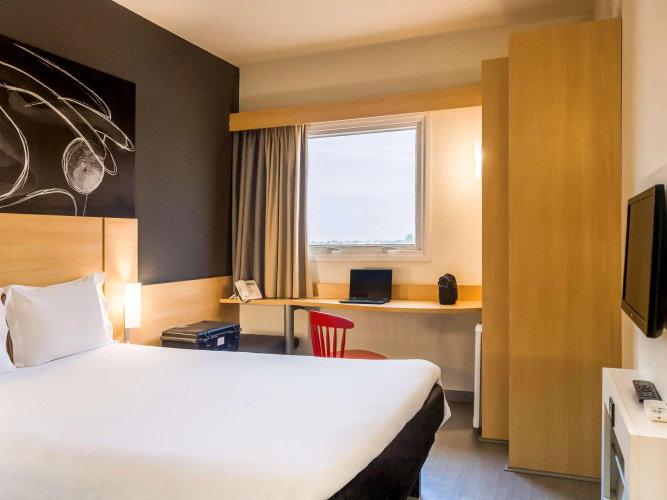 ibis Uberaba