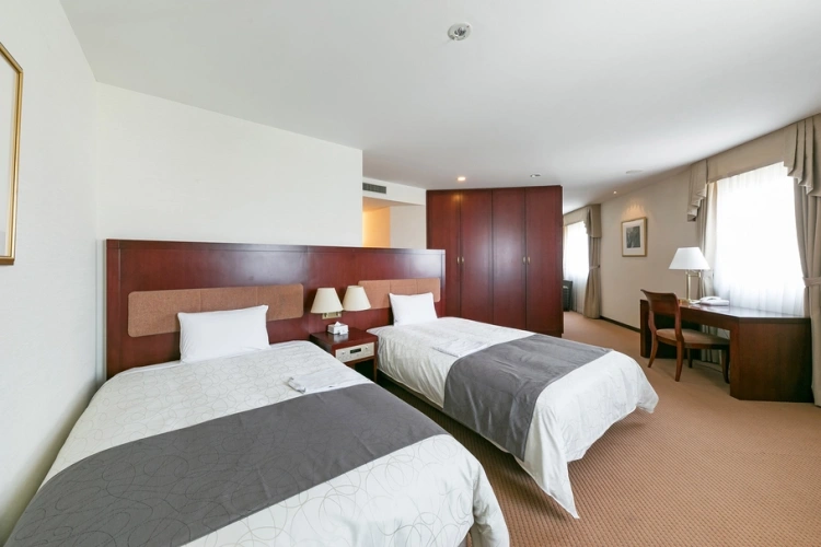 Twin Suite
