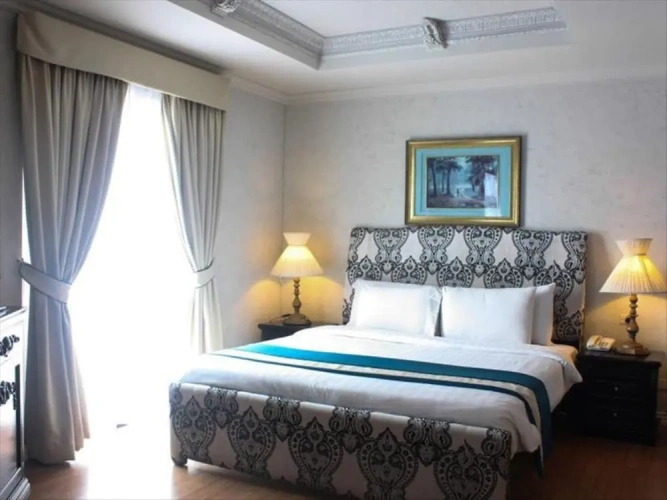 Double Suite