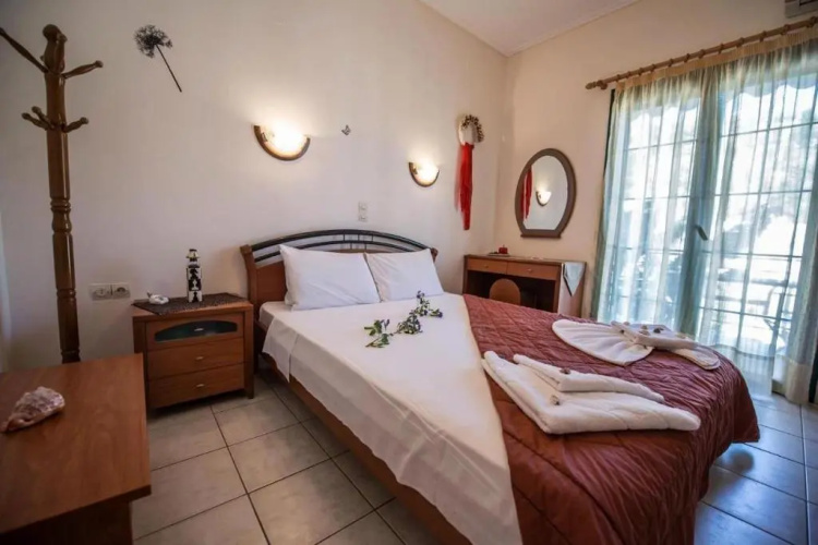 Nikoleta Studio 4