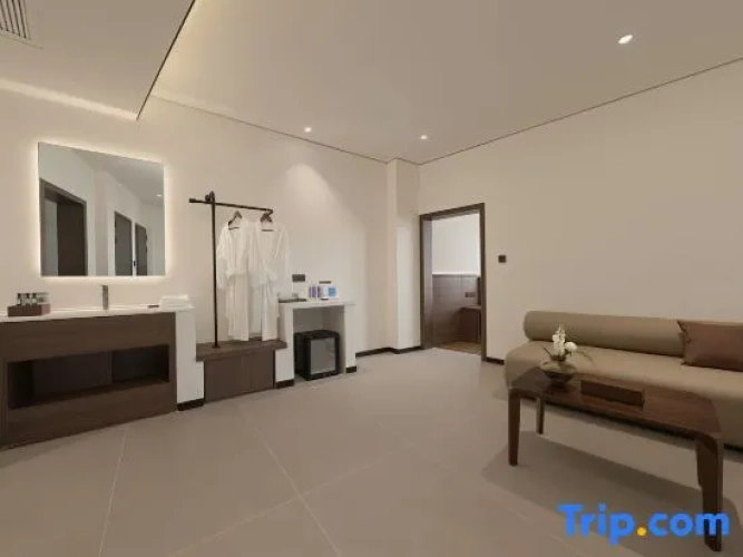 Standard Family room