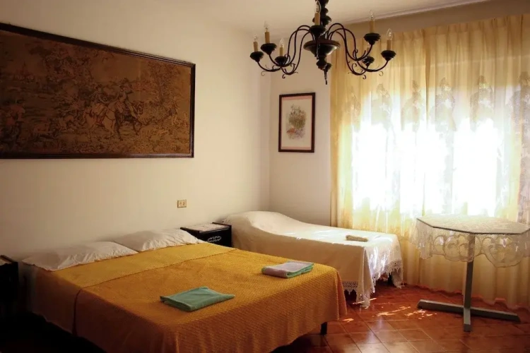 Standard Quadruple room