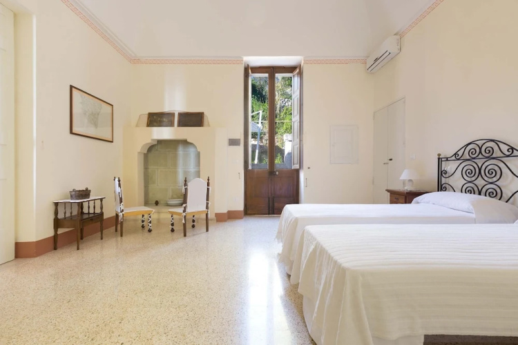 1893 Villa Martella