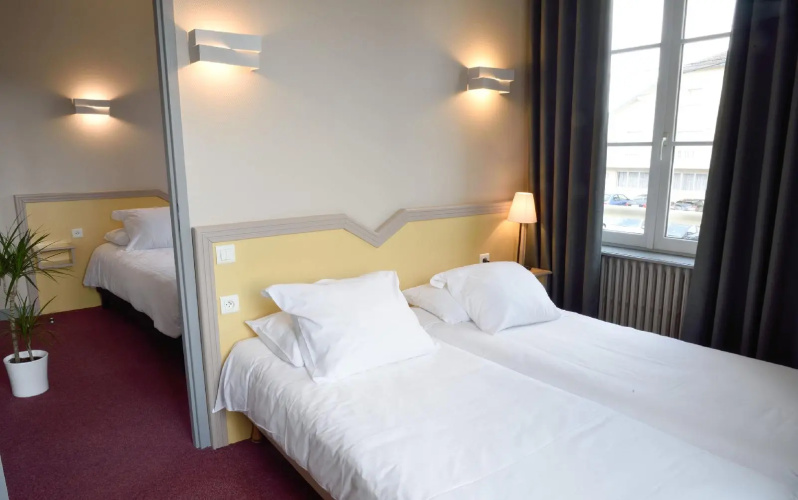 Hotel A la 12