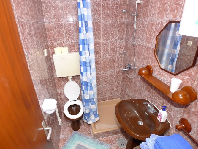 Apartment for 5 Persons With Balcony