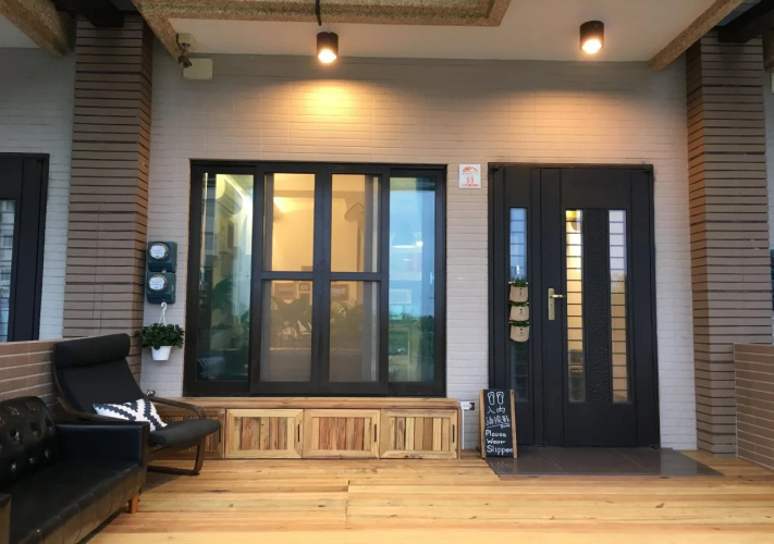 Wave Backpackers - Hostel