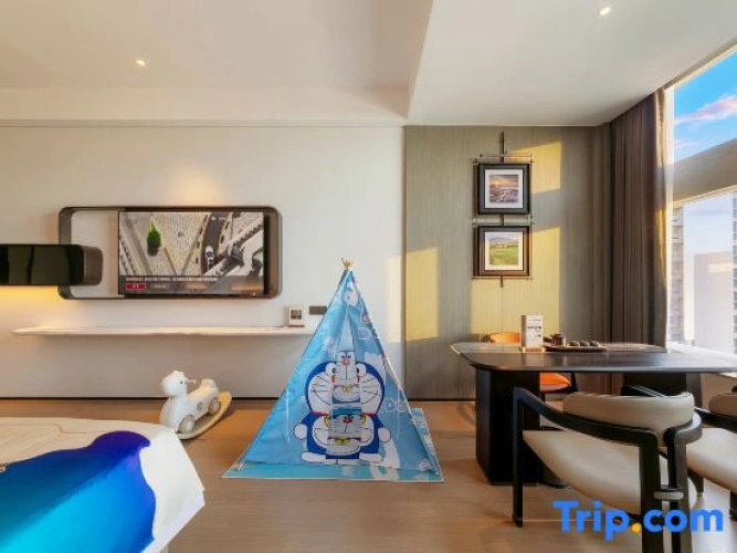 Deluxe Double Family room