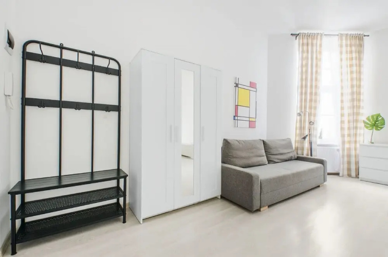 Apartstate On 6 Sierpnia 37