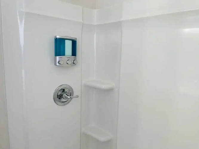 83rd Street Comfy Cottage