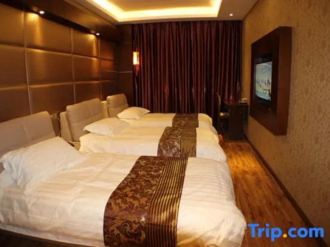 Deluxe Triple room