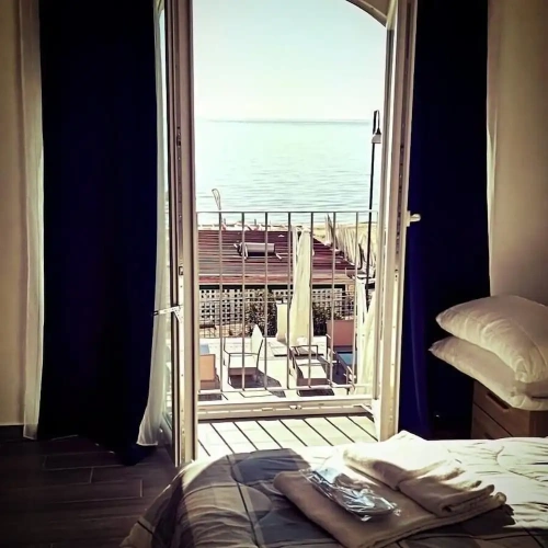 Standard Family room with sea view