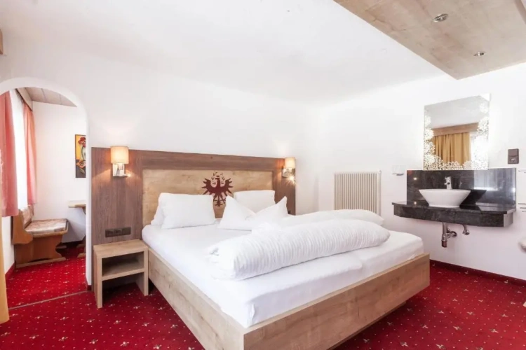 2 Bedrooms Double Apartment