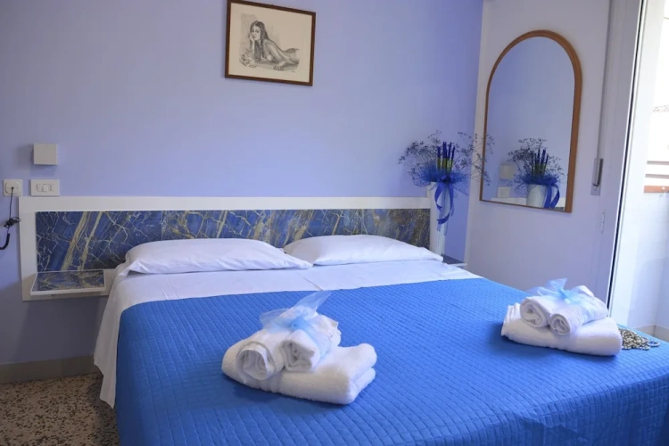 1 Bedroom Deluxe Triple room