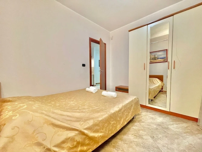 1 Bedroom Standard Apartment with partial sea view