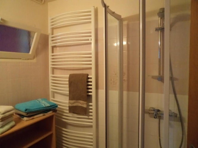 2 Bedrooms Cottage