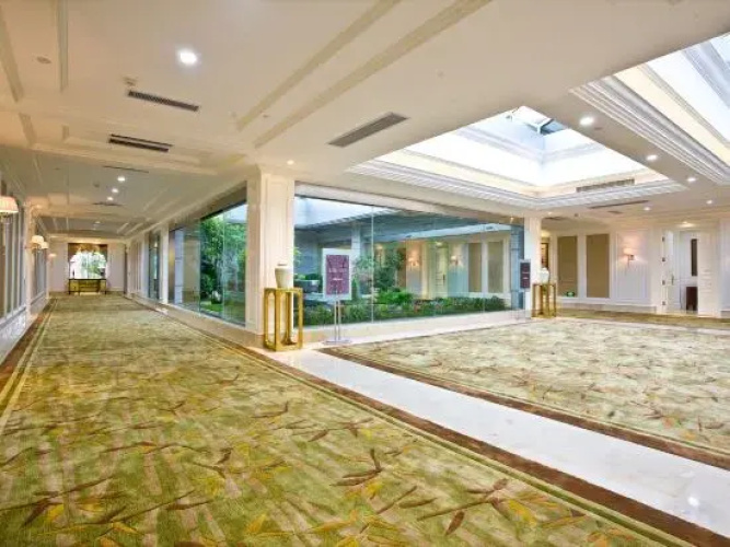 Nanhu Hotel