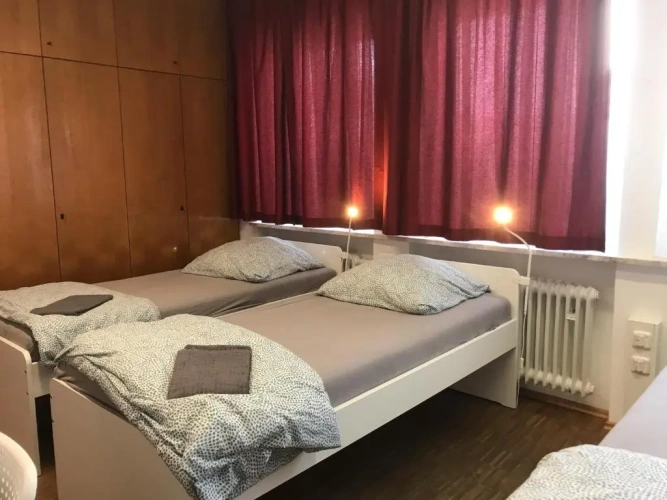 Standard Triple room