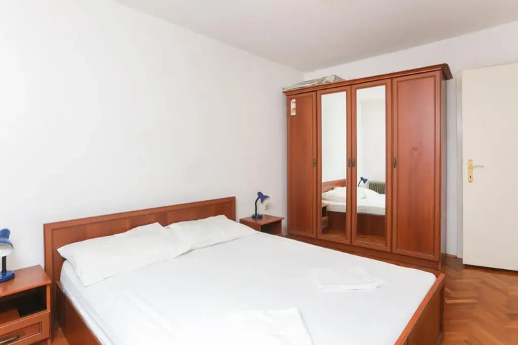 Apartment Antun