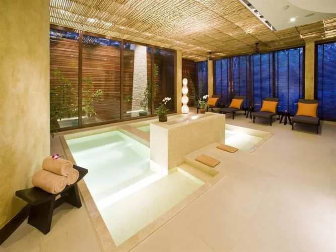 Central Wong Amat Beach Resort