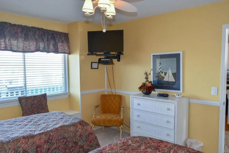 Rain Tree Villas C3 - 2 Br Condo