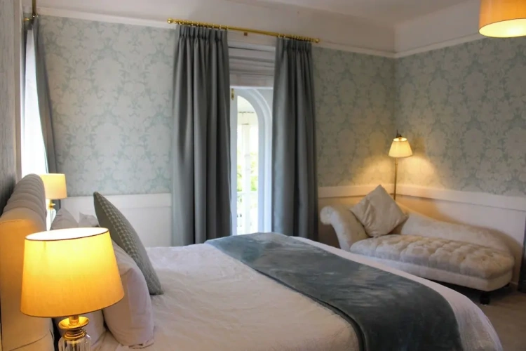 Family Suite with balcony and with garden view