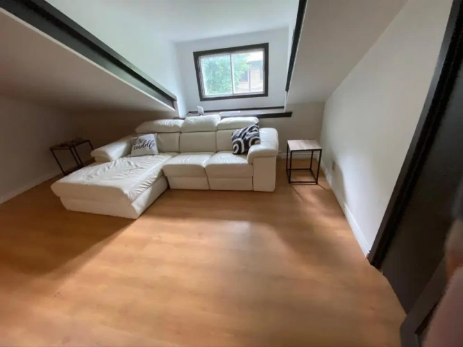 4 Bedrooms Cottage
