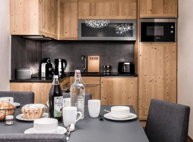 1 Bedroom Apartment with balcony