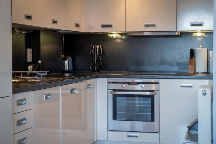2 Bedrooms Apartment with balcony