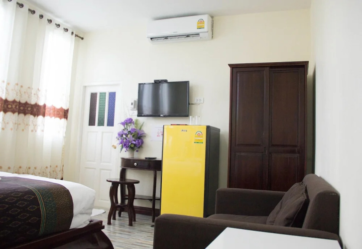 Raiwin Buri Resort