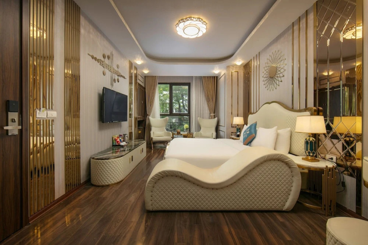 Bao Ngoc Hotel Linh Dam
