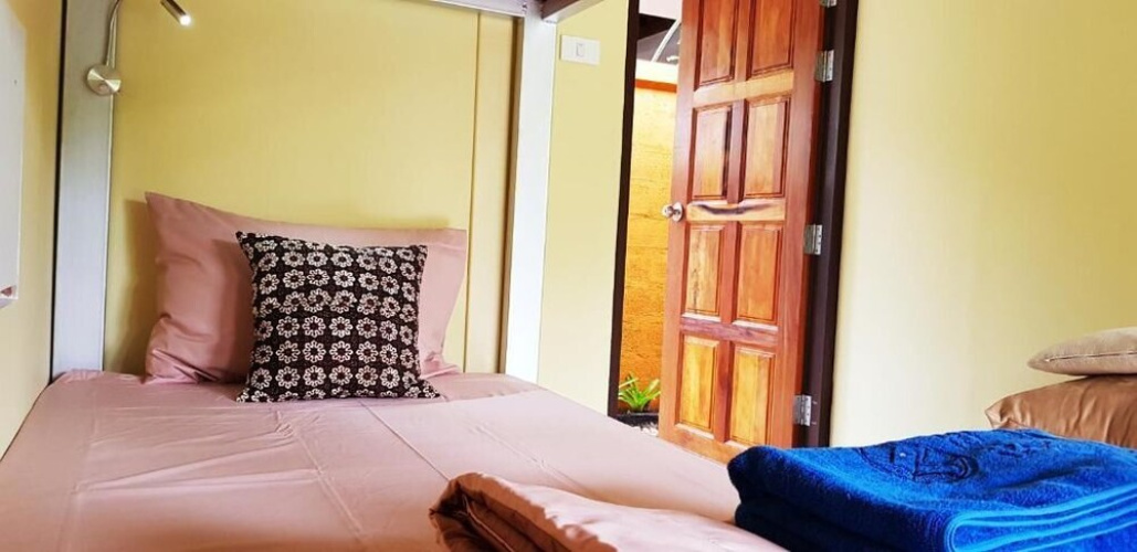 Baan Hinlad Home and Hostel