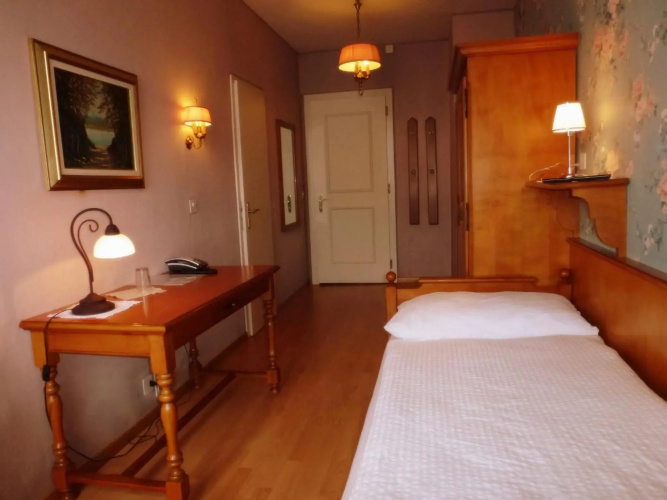 Central Continental Hotel