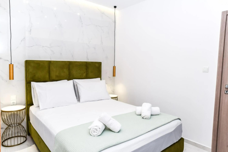 La Perla Apartments