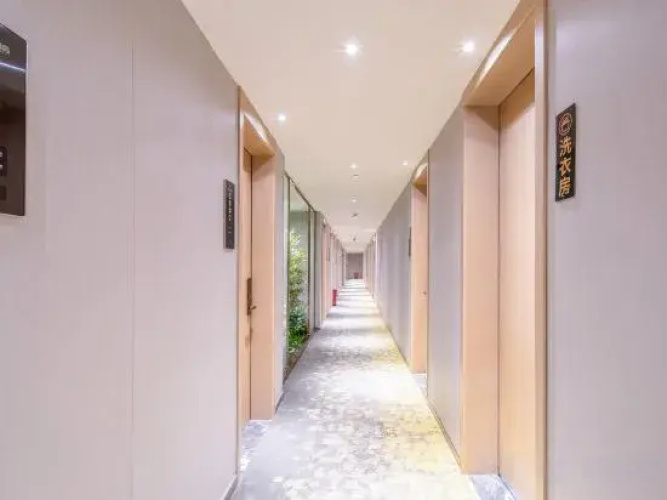 Tupo  Hotel