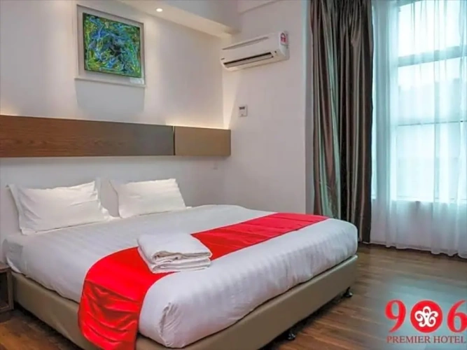 Standard Double room with view