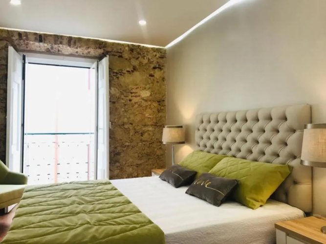 Brand New Downtown Apartment