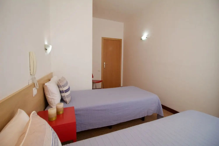 Lightbooking - Rosamar 102
