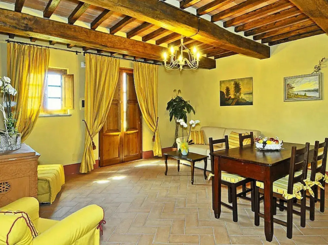 Estate in Monte Serra With Panoramic Views