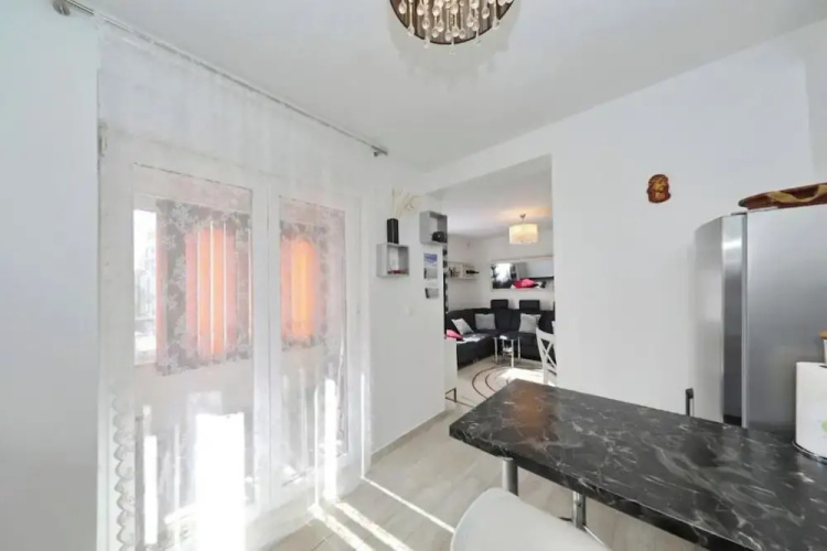 Apartment Donat