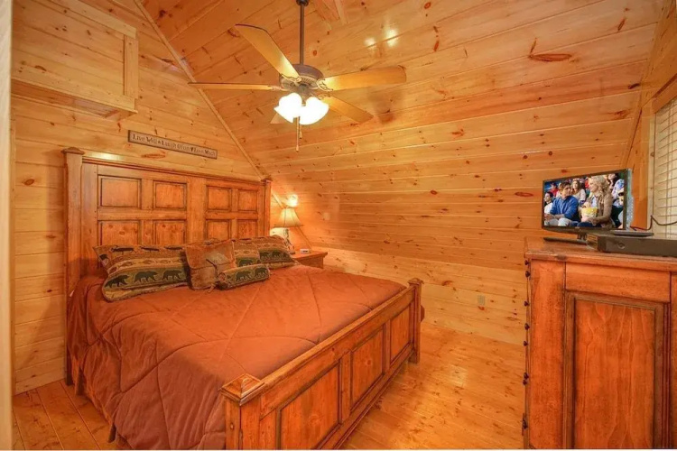 Hilltop Hideaway
