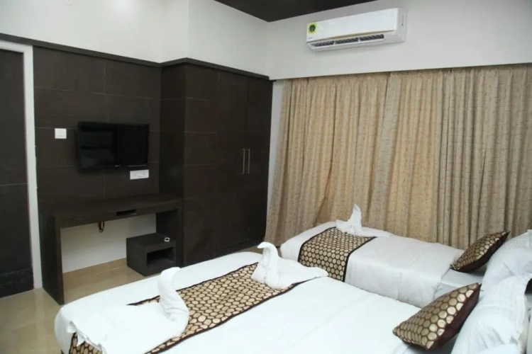 Classic Triple room