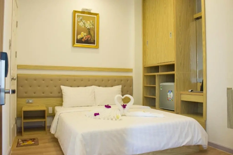 Standard Double room with balcony and with river view
